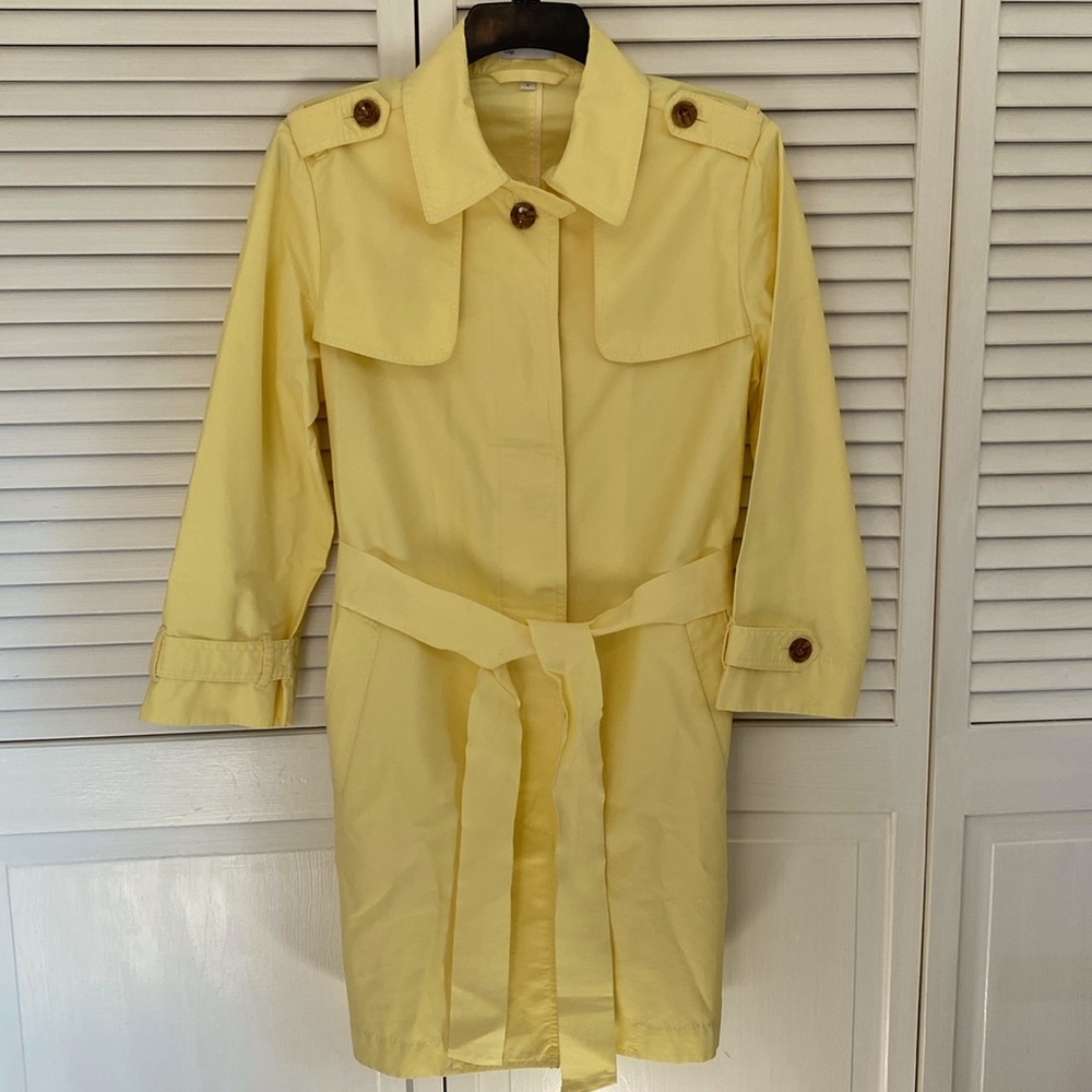 Gap Preppy Classic Yellow Button-Up Women's Trench Coat with Pockets